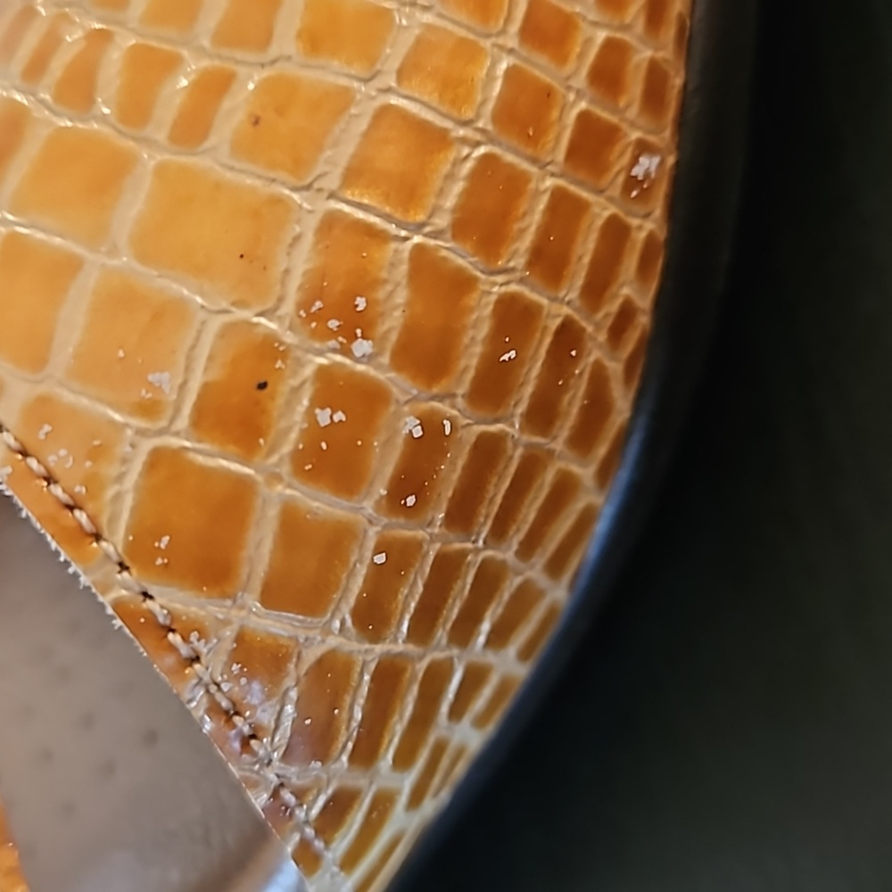 SAS Suntimer Heeled Sandal, tan croc print, size 7 - Picture 14 of 14